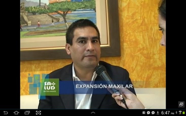 Entrevista en el programa &quot;Salud en tus Manos&quot; sobre el tema Disyunción Maxilar